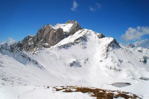 扎依扎嘎神山