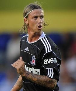 Guti (footballer)