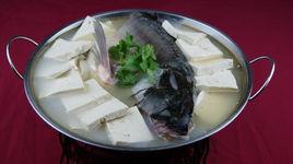 斑魚豆腐湯