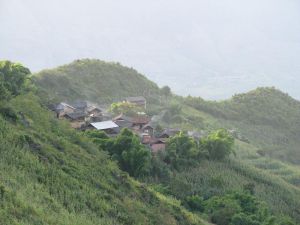 三角山村[雲南省大理雲龍縣民建鄉岔花村委會]