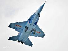 中國空軍塗裝的L-15教練機