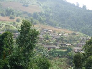 登山村