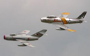 美國F-86佩刀戰鬥機