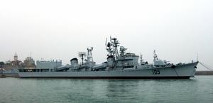 永久停靠在青島海軍博物館展出的105艦