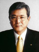 平田健二