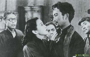 《家（1956）》