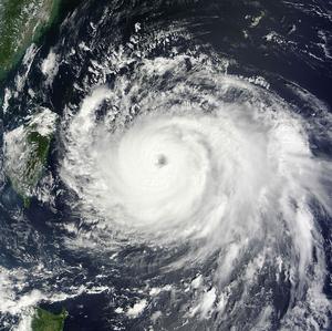 超強颱風凡亞比衛星雲圖