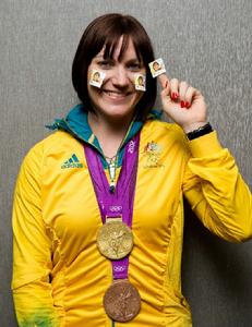 米爾斯·艾麗斯 米爾斯·艾麗斯