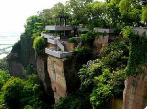 廣州番禺蓮花山旅遊區