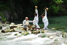 蒙頂山茶道“龍行十八式”圖片