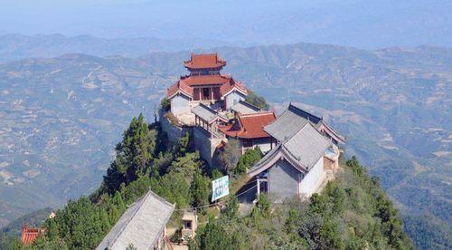 黃龍山[陝西省延安地區山脈]