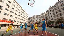 公司團委舉辦青年籃球比賽