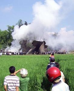 爪哇島 空難