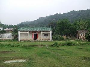 子雄李公祠