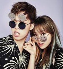 AKMU