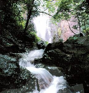 石鵝岩