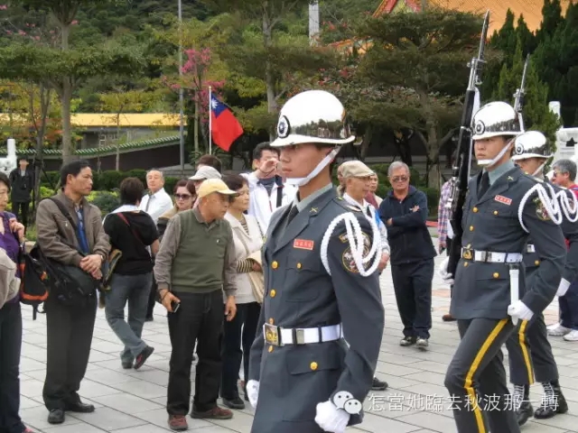 忠烈祠：香裊余煙悲漢鼎