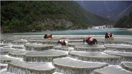 黑水河[長江支流岷江上游最大的支流]