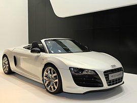 Audi R8