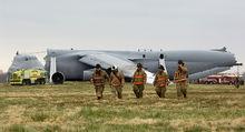 2006年，一架C-5墜毀，奇蹟是無人傷亡