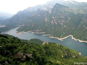 清遠黃龍峽漂流