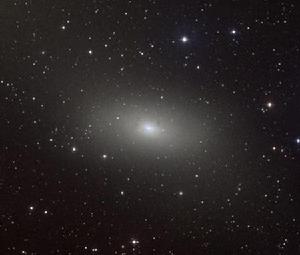 橢圓星系M110