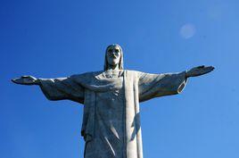 巴西耶穌石雕像