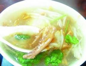 酸菜魷魚湯