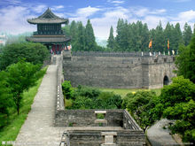 古城牆沿線景點