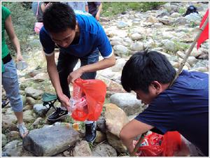 除了腳印，我們不給景區留下任何垃圾