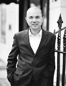 Jimmy Choo 周仰傑