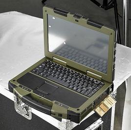軍用電子計算機