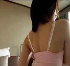 95後女大學生挑釁師母事件 95後女大學生挑釁師母事件