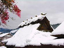 雪中的小屋