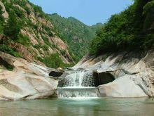 洛南縣山間流水