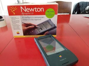 蘋果 Newton