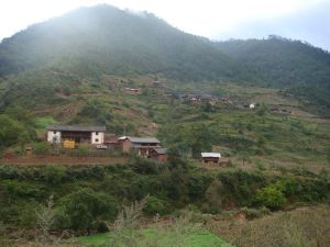 石塊登自然村