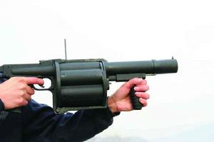 中國警用38mm轉輪防暴發射器