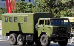 軍用汽車