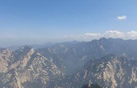 少華山[陝西省境內山峰]