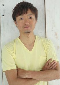 川田紳司