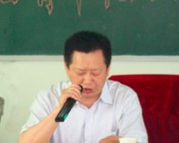 侯廷明