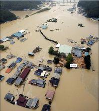 房屋被洪水淹沒了