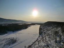 夕陽下冰凍的呼瑪河