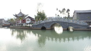 銀都水鄉新華村