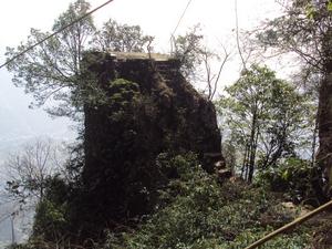 玉石仙筍旁邊小土地廟遺址