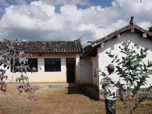 荒田自然村[雲南臨滄雲縣茶房鄉文乃村村委會荒田自然村]