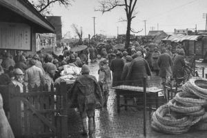 1949年國民黨退守台灣舊照