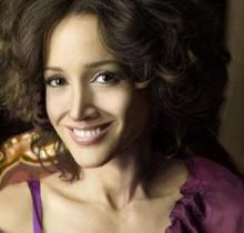 Jennifer Beals