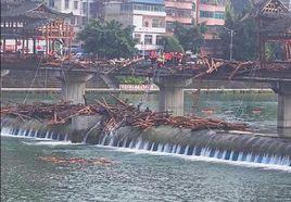 同心橋[貴州黔南州三都縣城都柳江河面上的風雨廊橋]